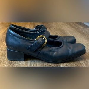 Josef Seibel leather Mary Janes